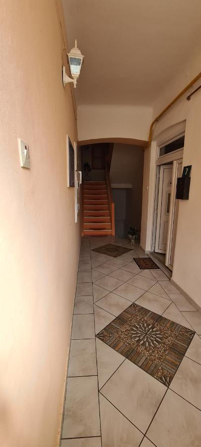Apartamento Grand Old SJJ Exterior foto
